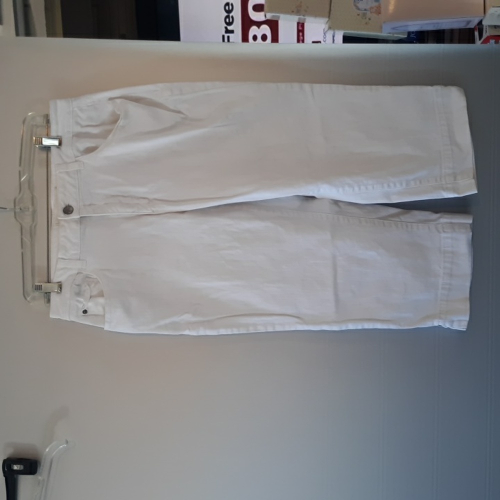 Fashion Bug Size 12 Jean Capri (SKU 420)